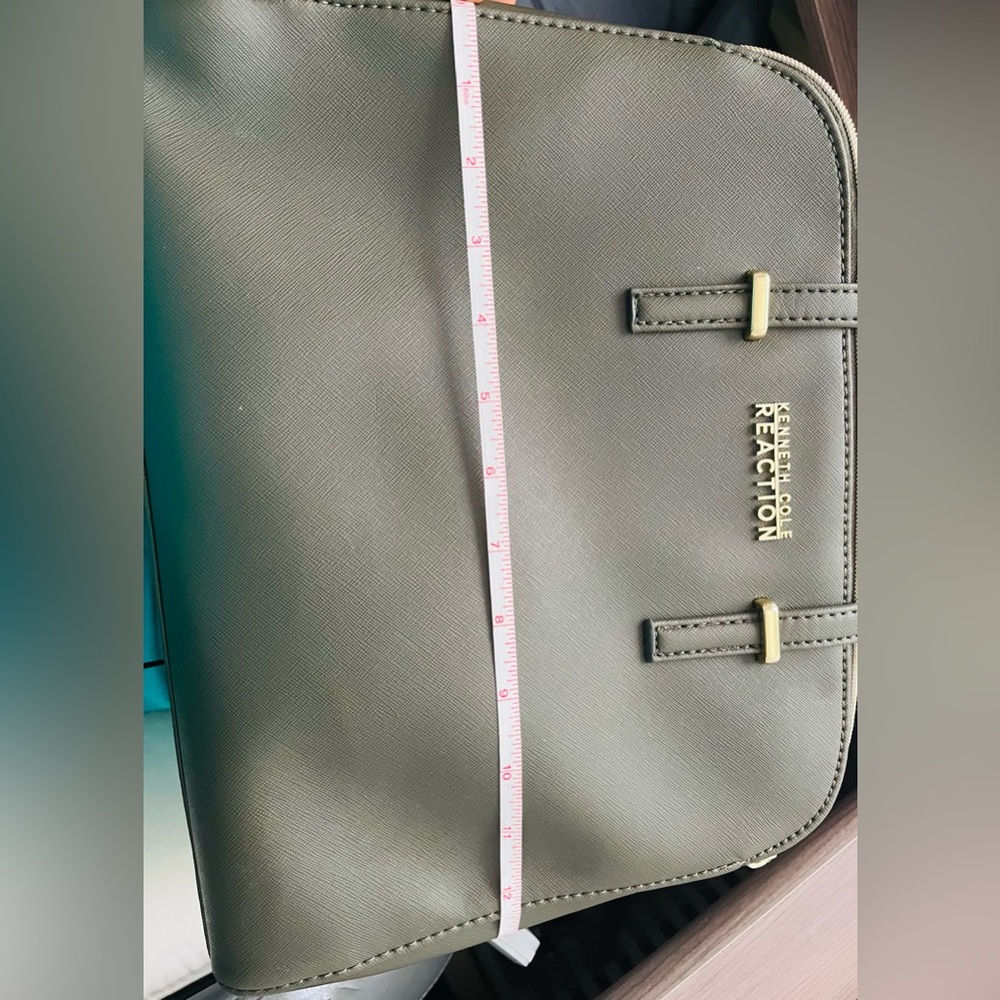 Kenneth Cole Reaction Arbol Dome Satchel - Picture 7 of 10